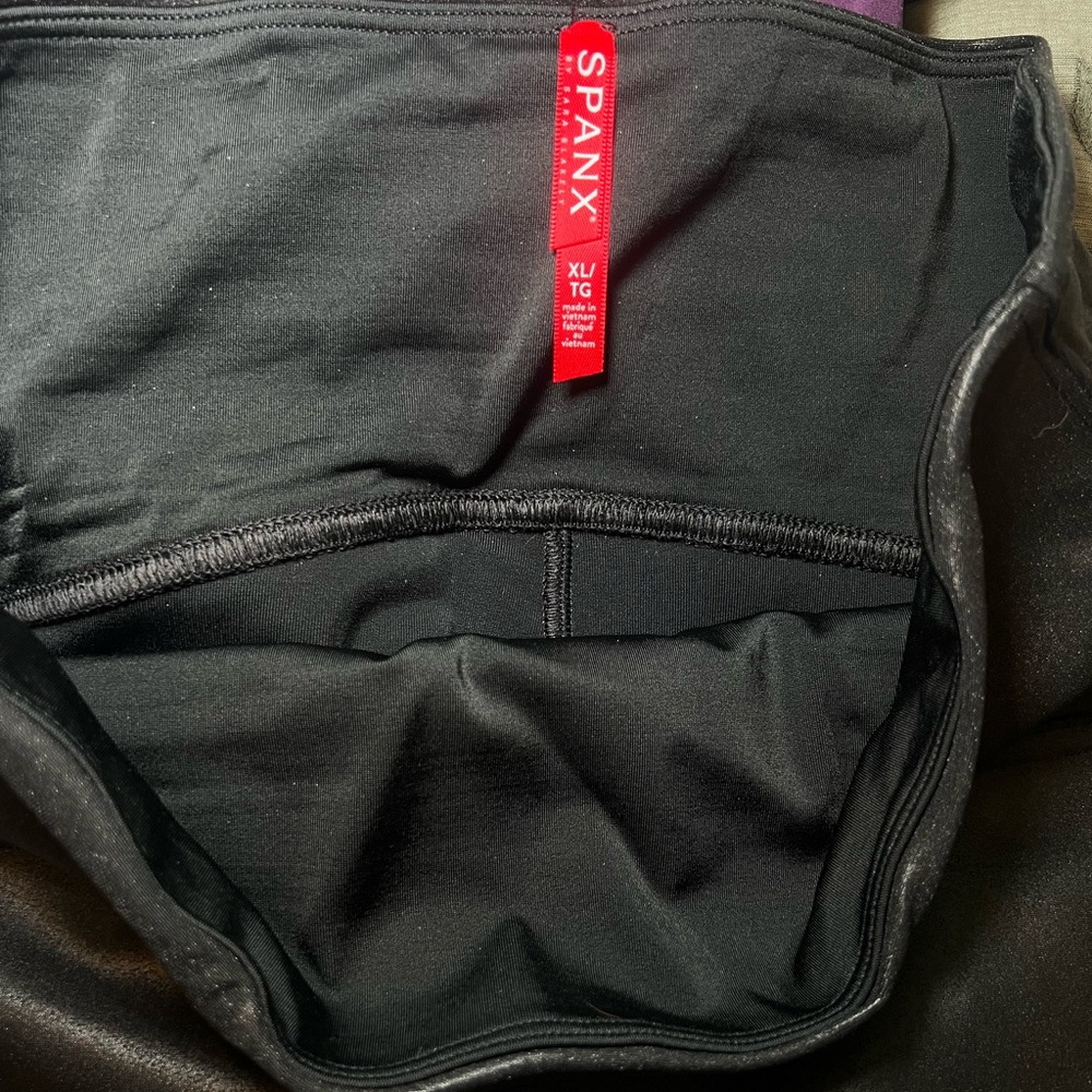 Spanx Faux Leather Leggings Black Size XL 30” Inseam High Waist - Picture 6 of 6